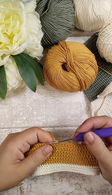 Douro Baby Dress (crocheted edition)