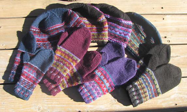 Fenceline Hat & Mittens
