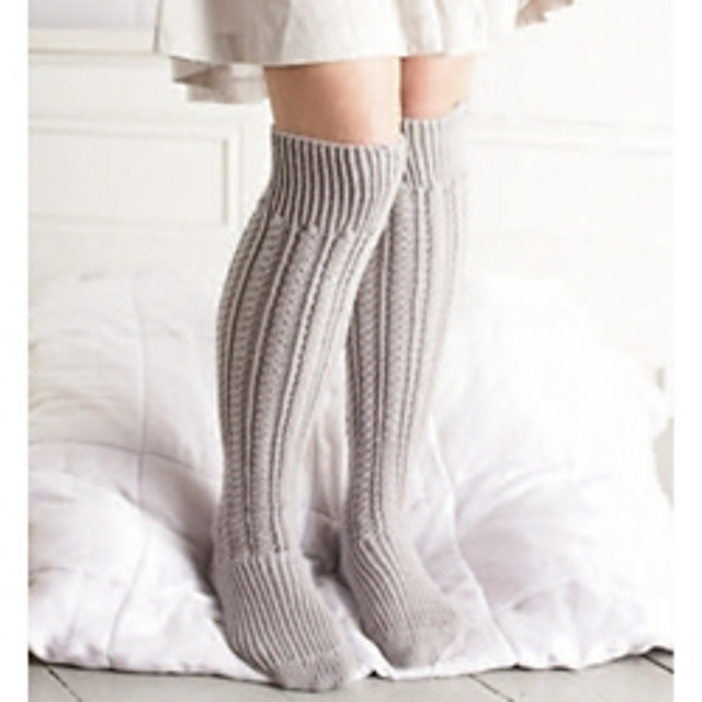 03 Cabled Over-Knee Socks