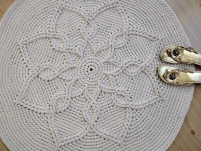 Small Cabled Carpet