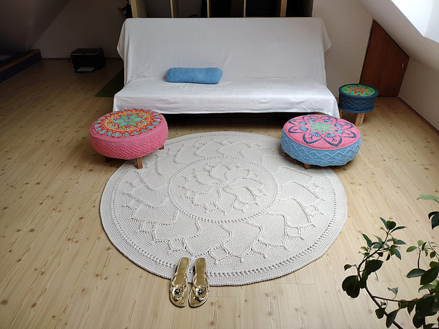 Lotos Mandala Rug