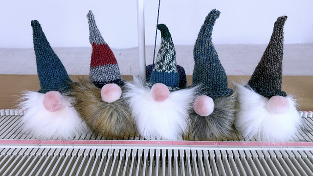LK 150 Knitting Machine Gnomes