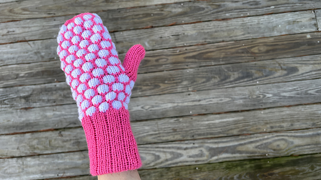 Snowball Mittens