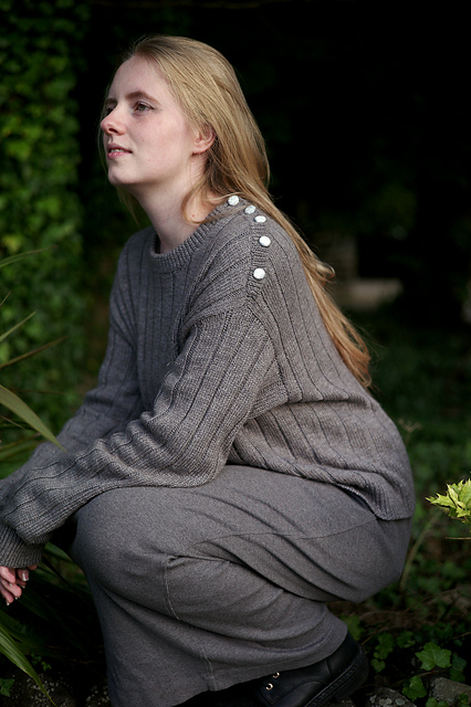 6x2 Pullover