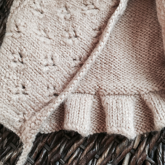 Barn Bonnet