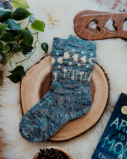 An Arrow to the Moon Socks
