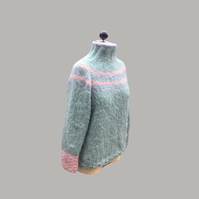 Four Season Sweater Summer
