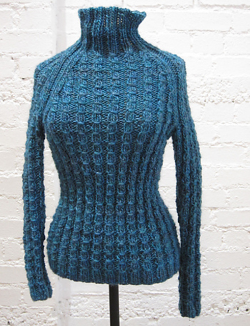 32 Raglan Sweater with Rib pattern