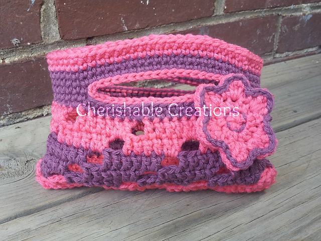 Tastefully Twizted Boutique Bag