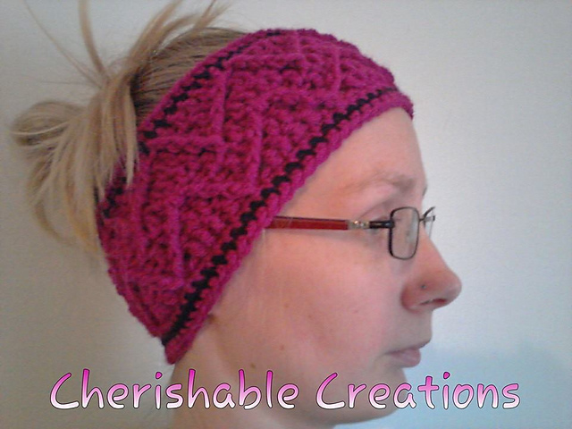 Chevron Cables Earwarmer