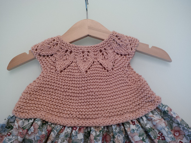 Laura lace dress