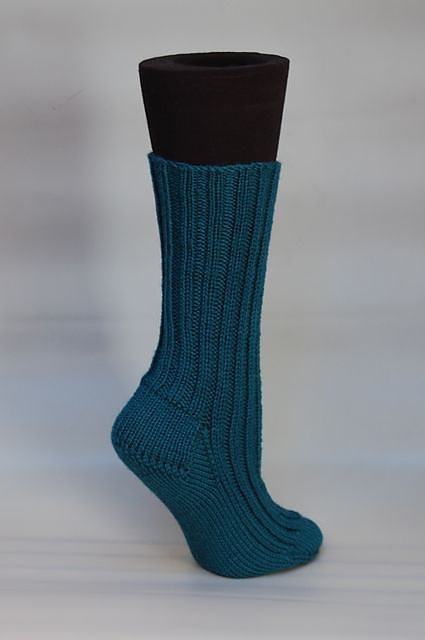 Unpattern Socks from the Cuff Down