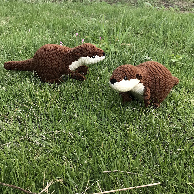 Oscar the Otter Amigurumi
