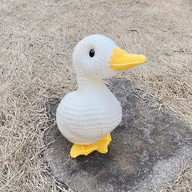Ravelry: Happy Duck amigurumi / ごきげんなアヒル あみぐるみ