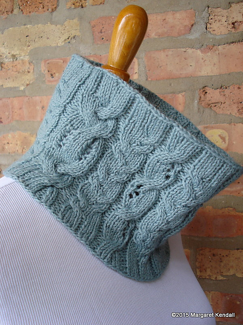Bellejouanne Cowl