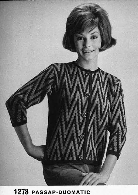 1278 Lady's Cardigan with two color fairisle
