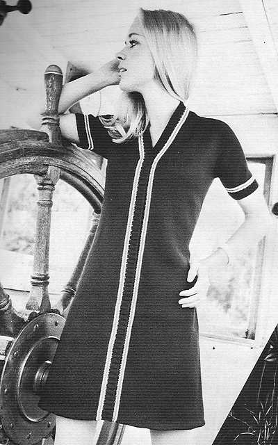1689 Lady's Dress