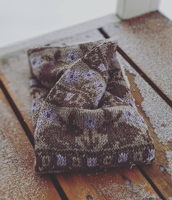 Coldfoot Cowl