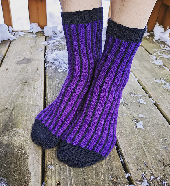 Violaceus Socks