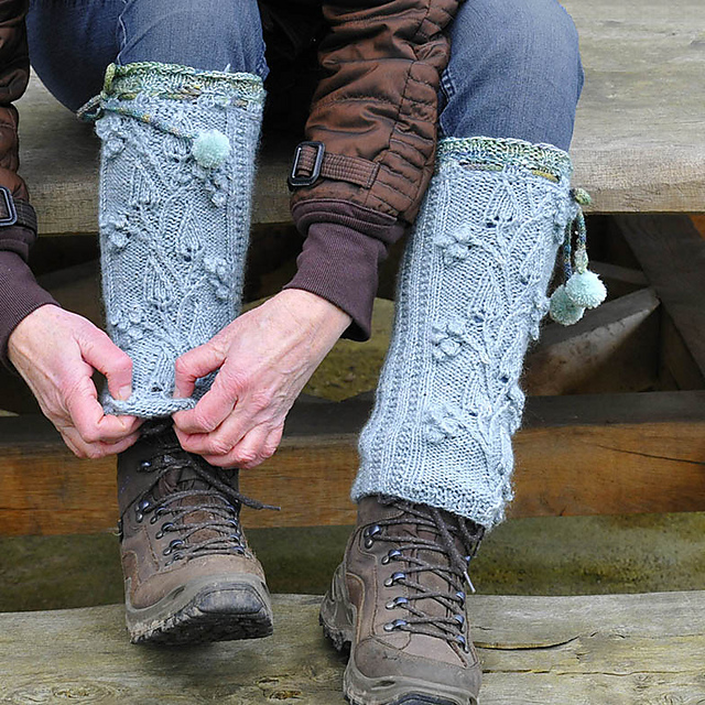Blueberry legwarmers