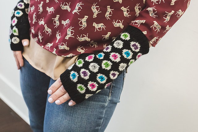 "The Eyes Have It" Fingerless Gloves
