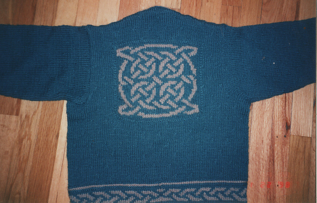 Colorwork Celtic-Style