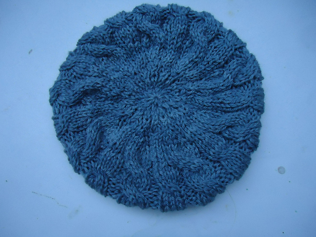 Waves Beret