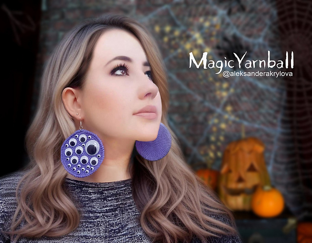 Earrings running eyes