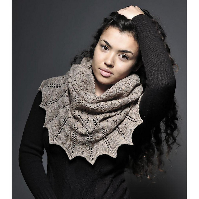 Hastings Cowl