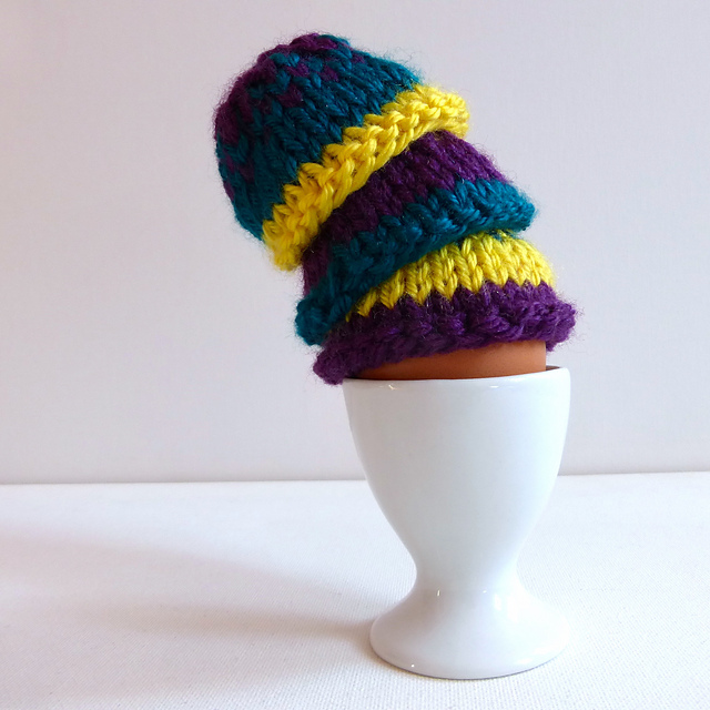 Simple Ski Cap Egg Cozy