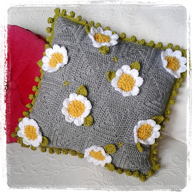 Crazy Daisy Cushion