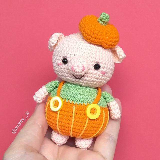 Fruity Pumpkin Pig