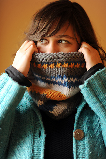 Slip Stripe Cowl