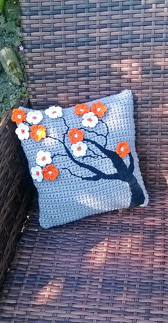 Cheriburossamu Cushion