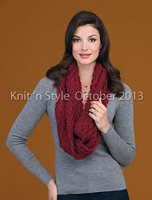 Zigzag Cable Cowl