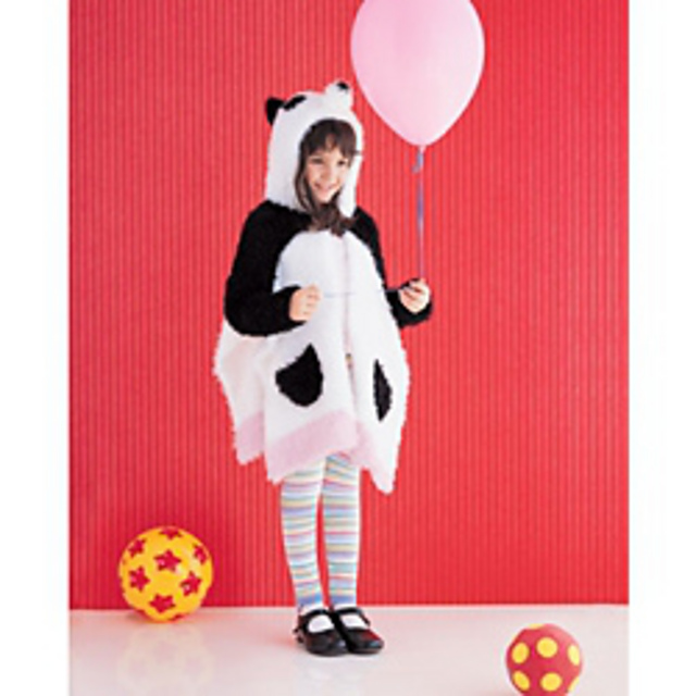 #24 Panda Capelet