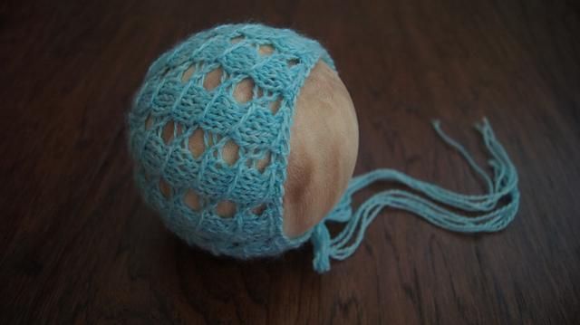Ella Bonnet ~ Fingering Weight