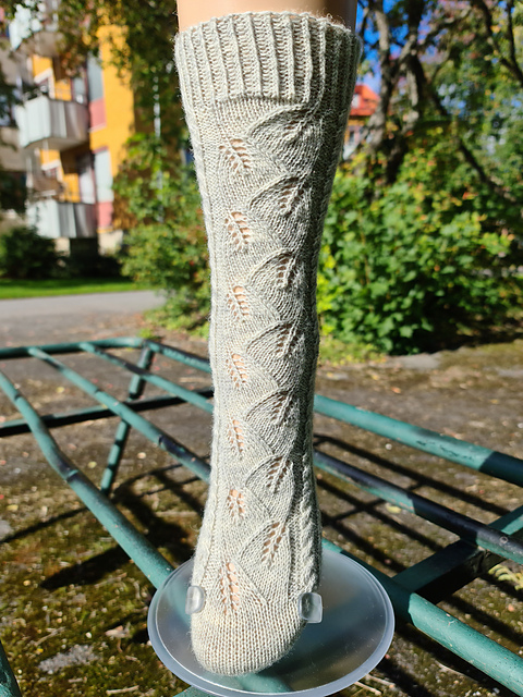 Twisted Leaf