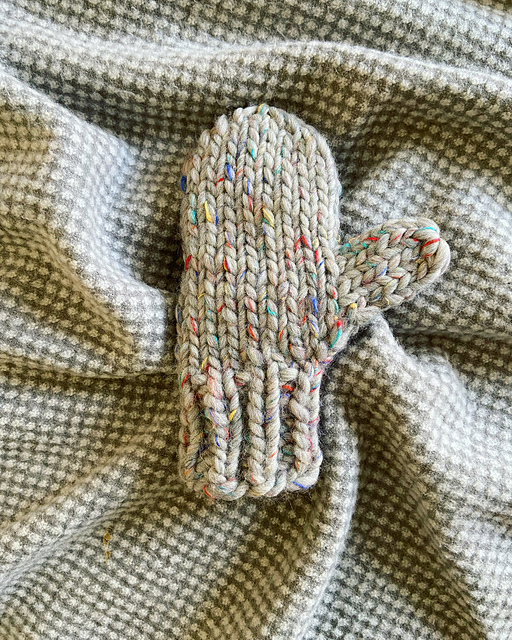 Chunky Cosy Mitten