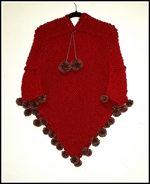 Pom Pom Poncho