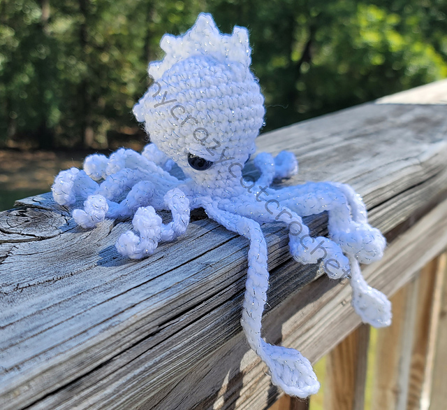 メモリー Karaken Strike Gently - Kraken Tarot Pin