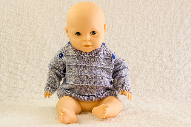 Classic Baby Raglan Sleeve Buttoned Sweater/Jumper
