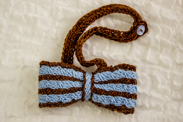 Boys Bow Tie with Cable Stripes