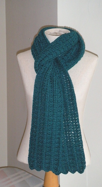 Shell and Bar Scarf