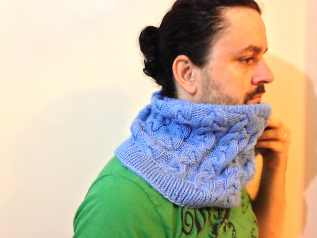 Lilith Cowl