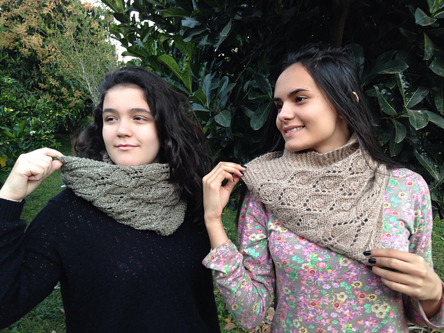 Petropolis Cowl