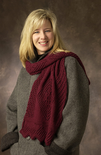 Running Diamonds Scarf