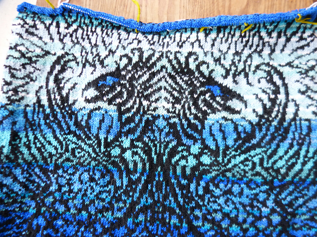 Phoenix Pullover