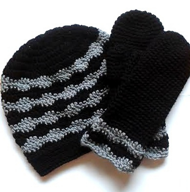 Black and Grey Slouch Hat and Matching Mittens