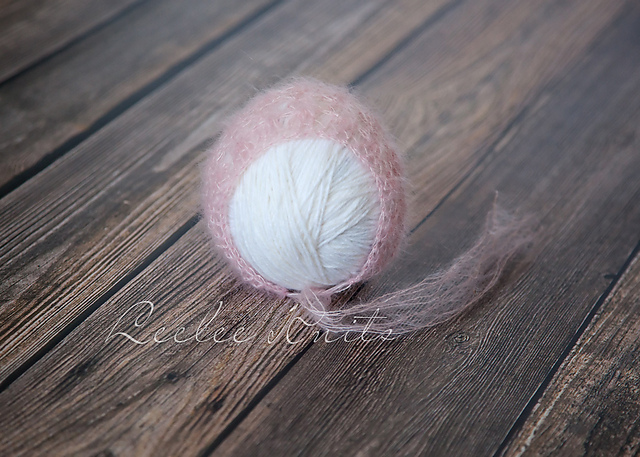 Mohair Bonnet